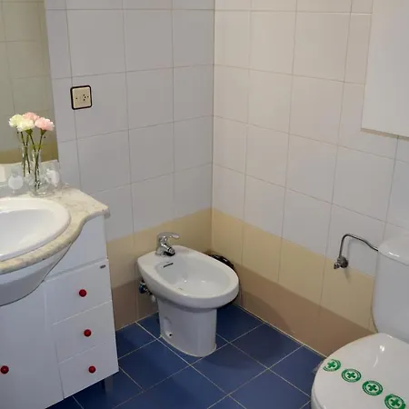Apartment Dos Torres Alierta - Edificio De Con Parking Privado Amplios Para Estar Como En Casa Ideal Para Grupos Y Empresas *