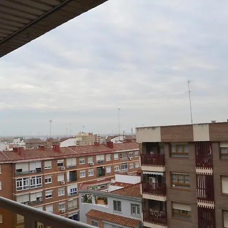 Apartment Dos Torres Alierta - Edificio De Con Parking Privado Amplios Para Estar Como En Casa Ideal Para Grupos Y Empresas Zaragoza